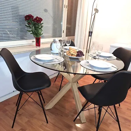 Luxhousing With Park View Apartament *